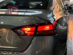 نيسان ألتيما